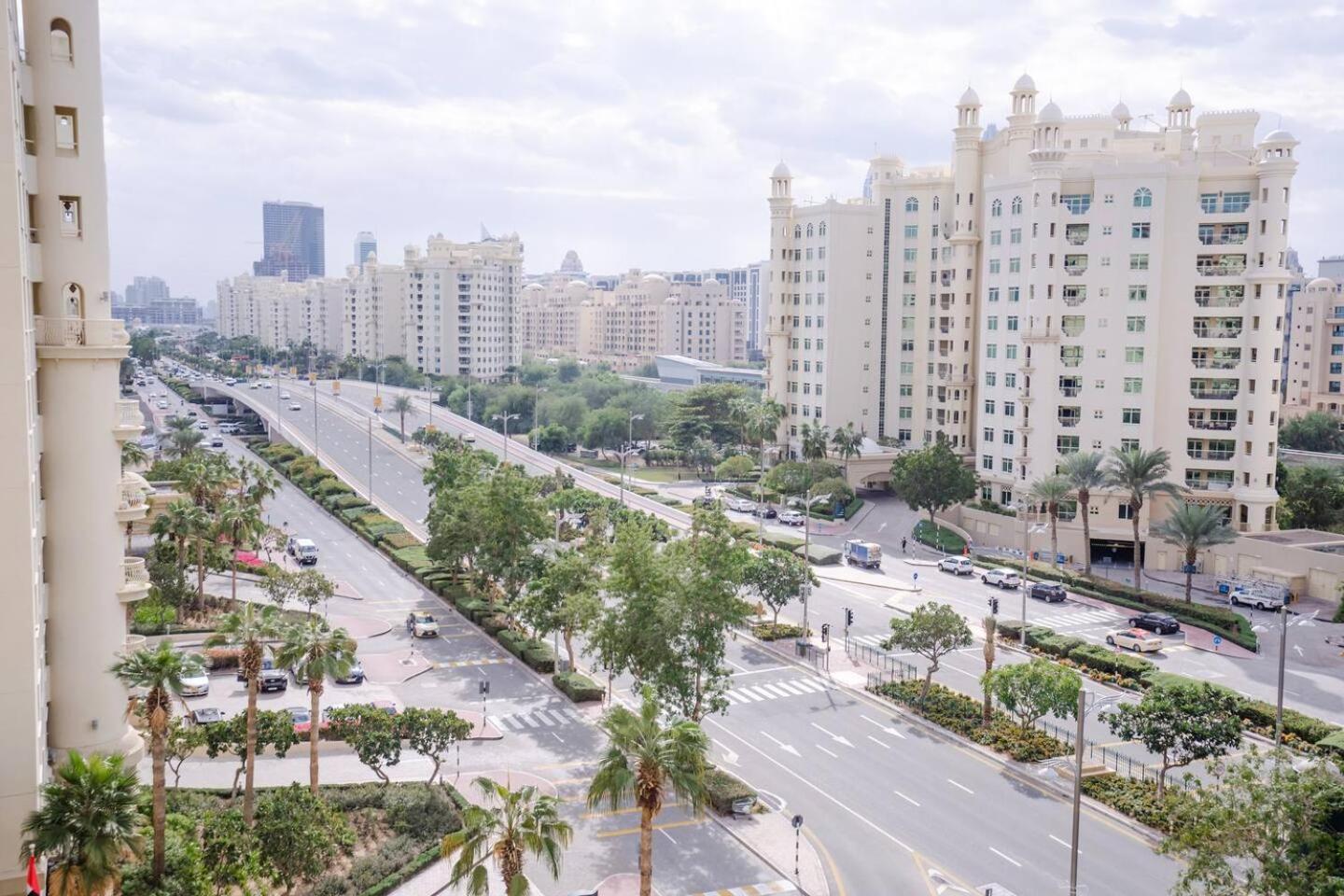 The Palm 602 4br Club Access Apartment