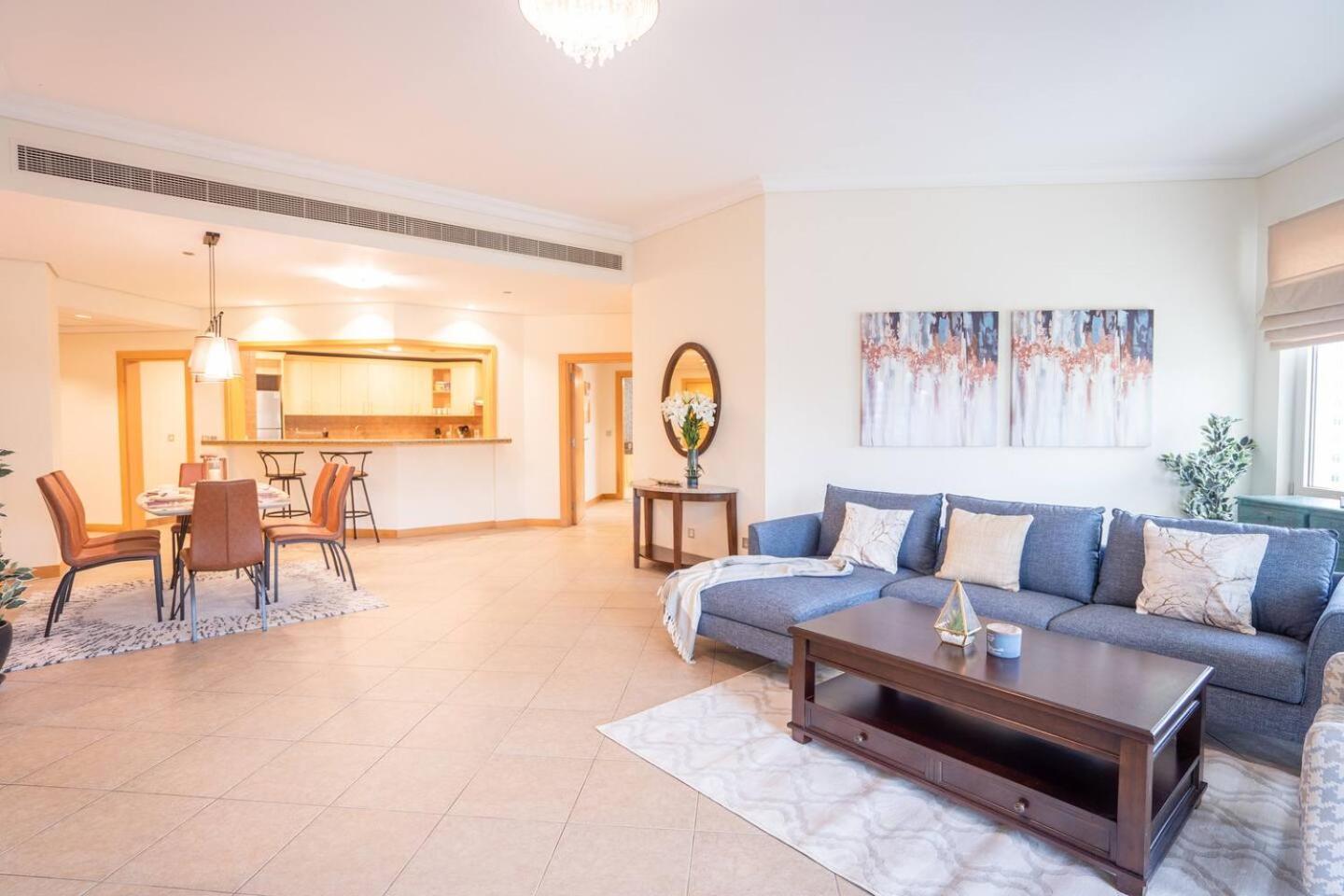 Apartment The Palm 602 4br Club Access Dubai