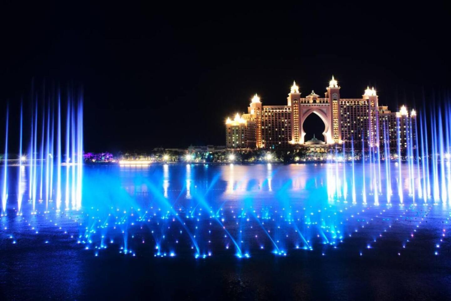 The Palm 602 4br Club Access Apartment Dubai
