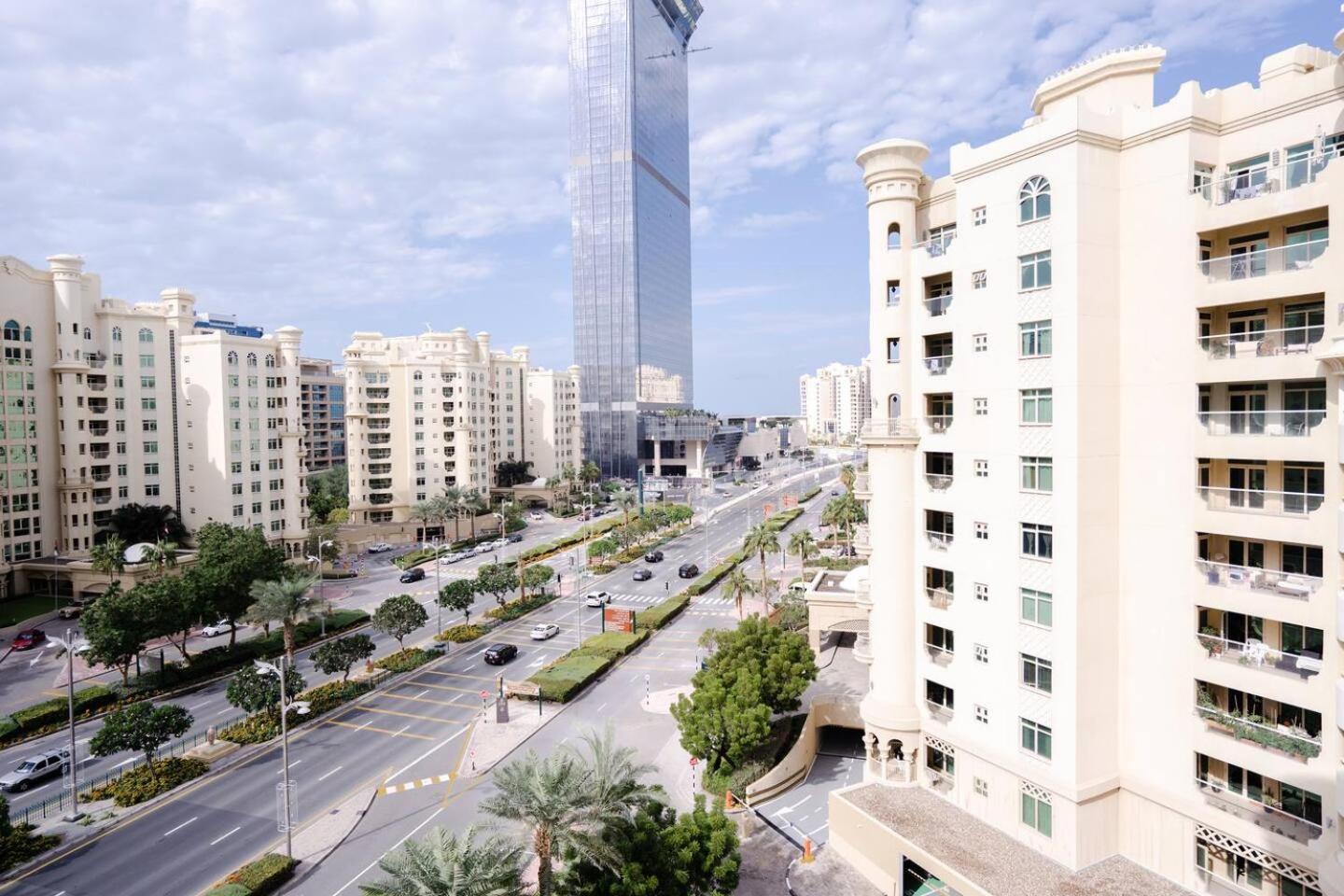 The Palm 602 4br Club Access Apartment