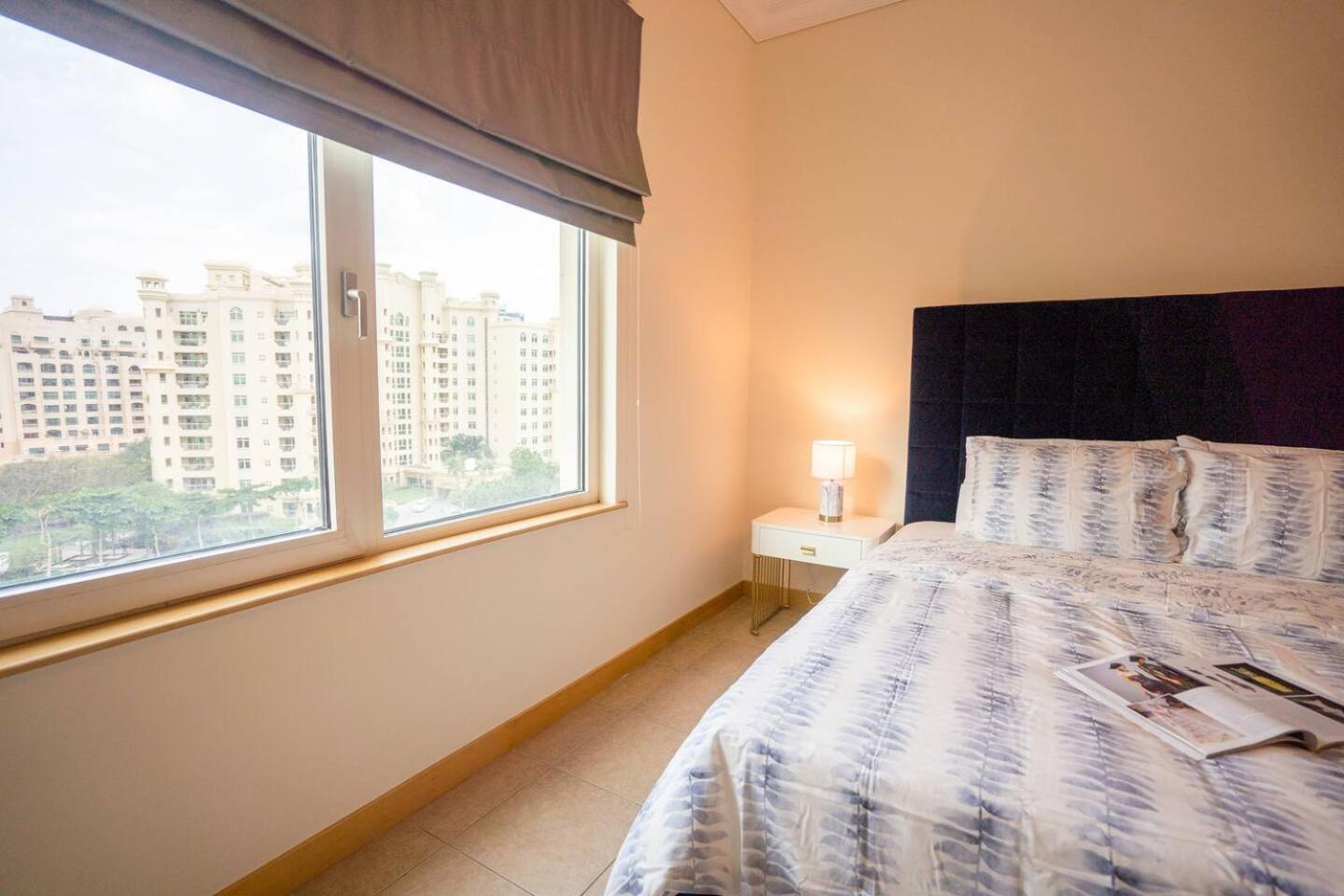 The Palm 602 4br Club Access Dubai